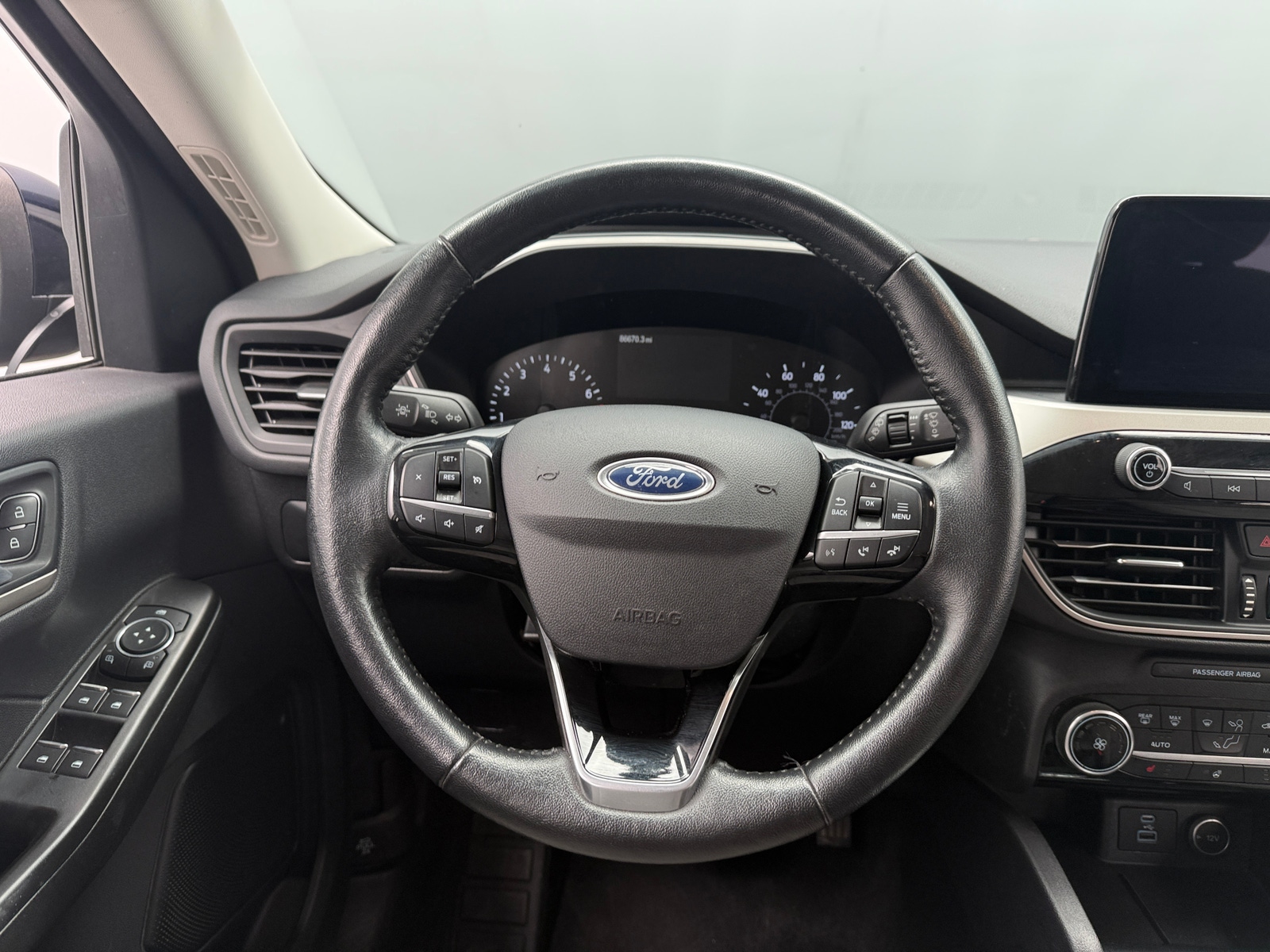 Thumbnail: 2021 Ford Escape - 5