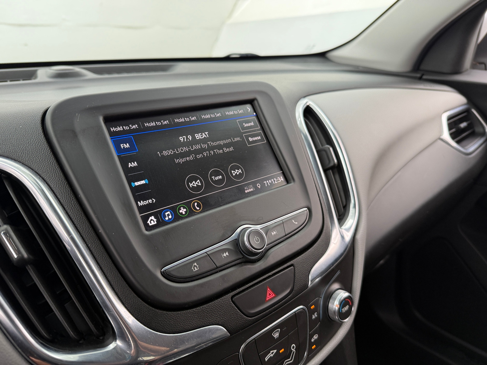 Thumbnail: 2021 Chevrolet Equinox - 4