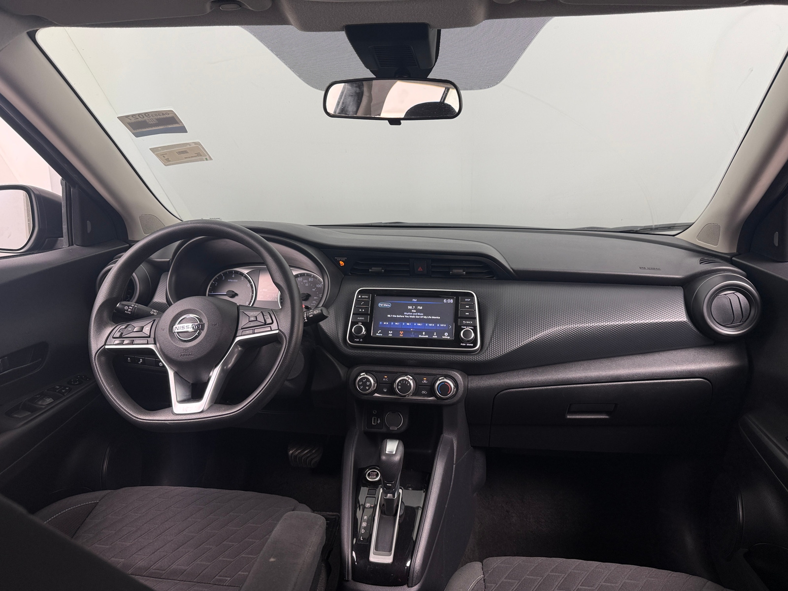 Thumbnail: 2021 Nissan Kicks - 3