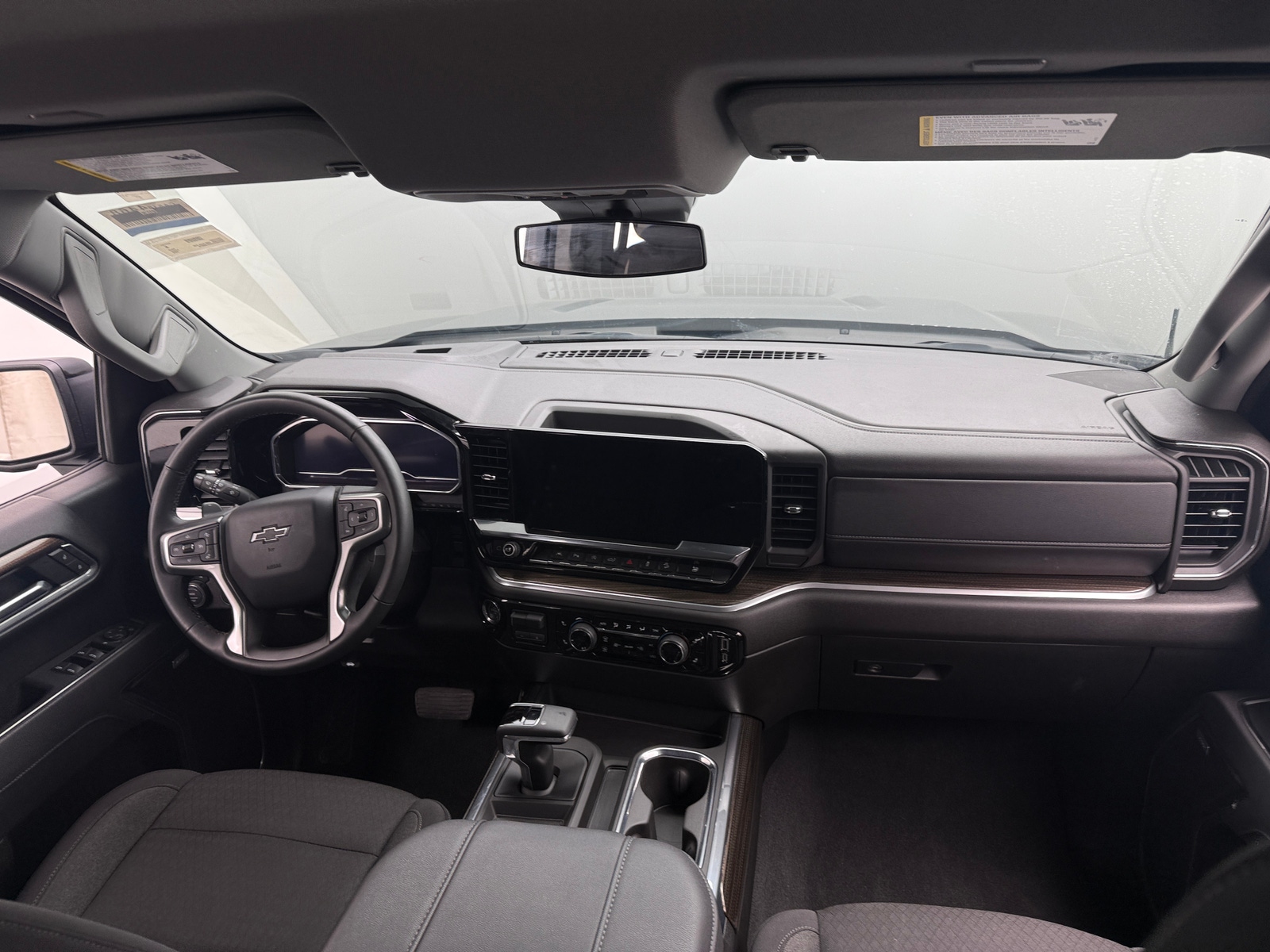 Thumbnail: 2025 Chevrolet Silverado 1500 - 3