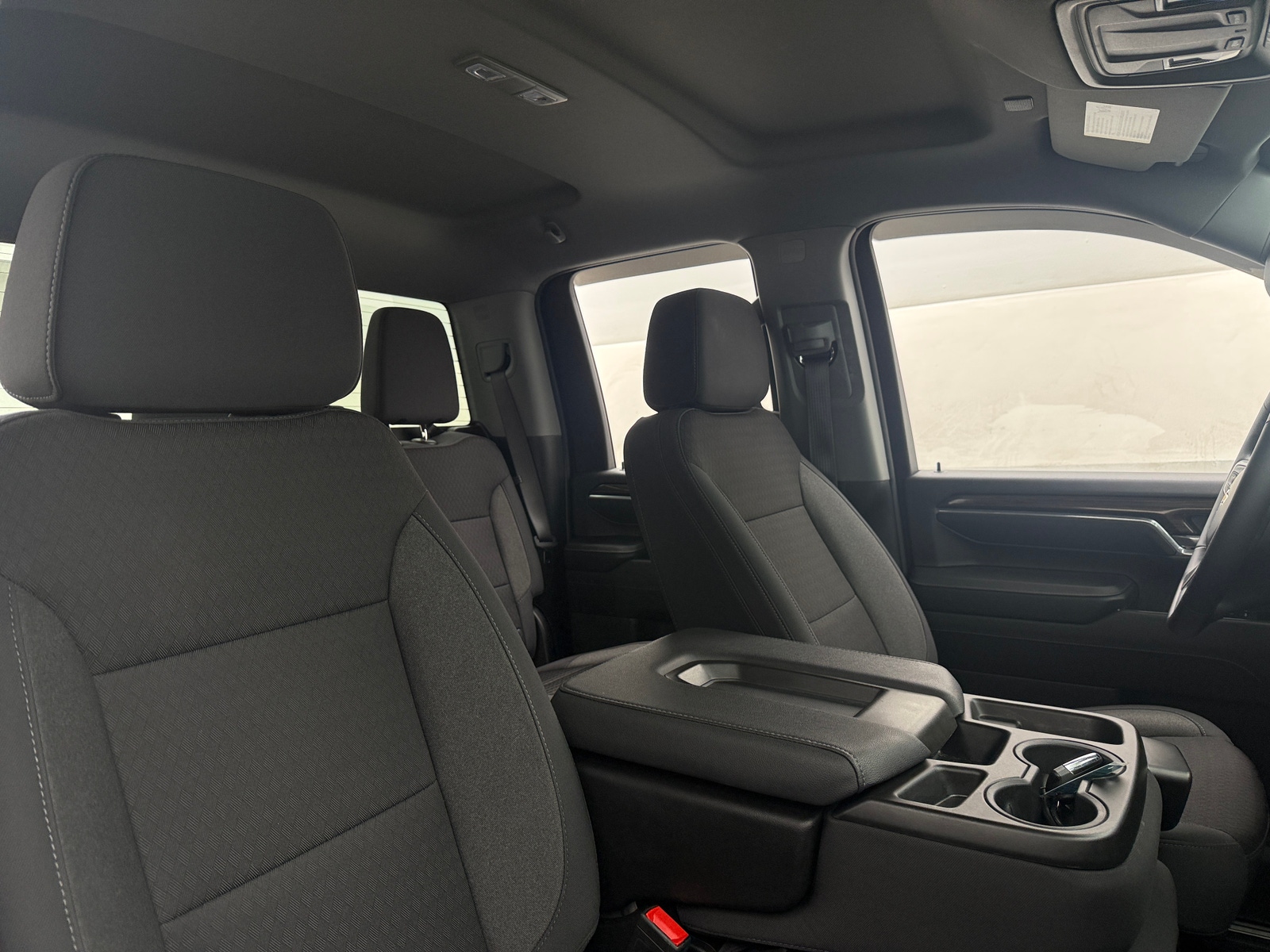 Thumbnail: 2024 Chevrolet Silverado 3500 - 2