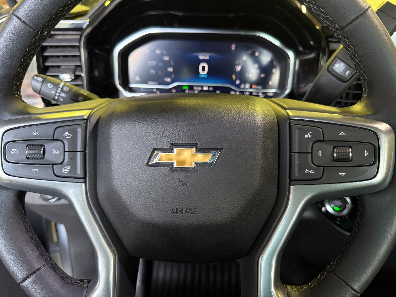 Thumbnail: 2024 Chevrolet Silverado 3500 - 5