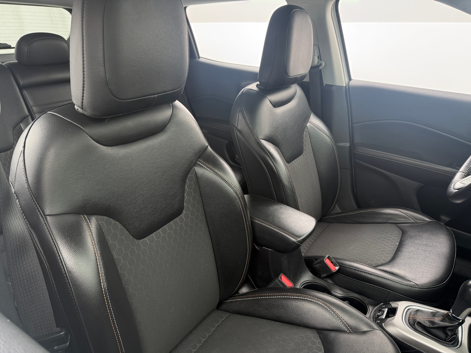 Thumbnail: 2018 Jeep Compass - 2