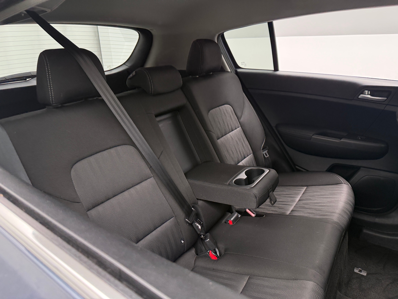 Thumbnail: 2021 Kia Sportage - 6