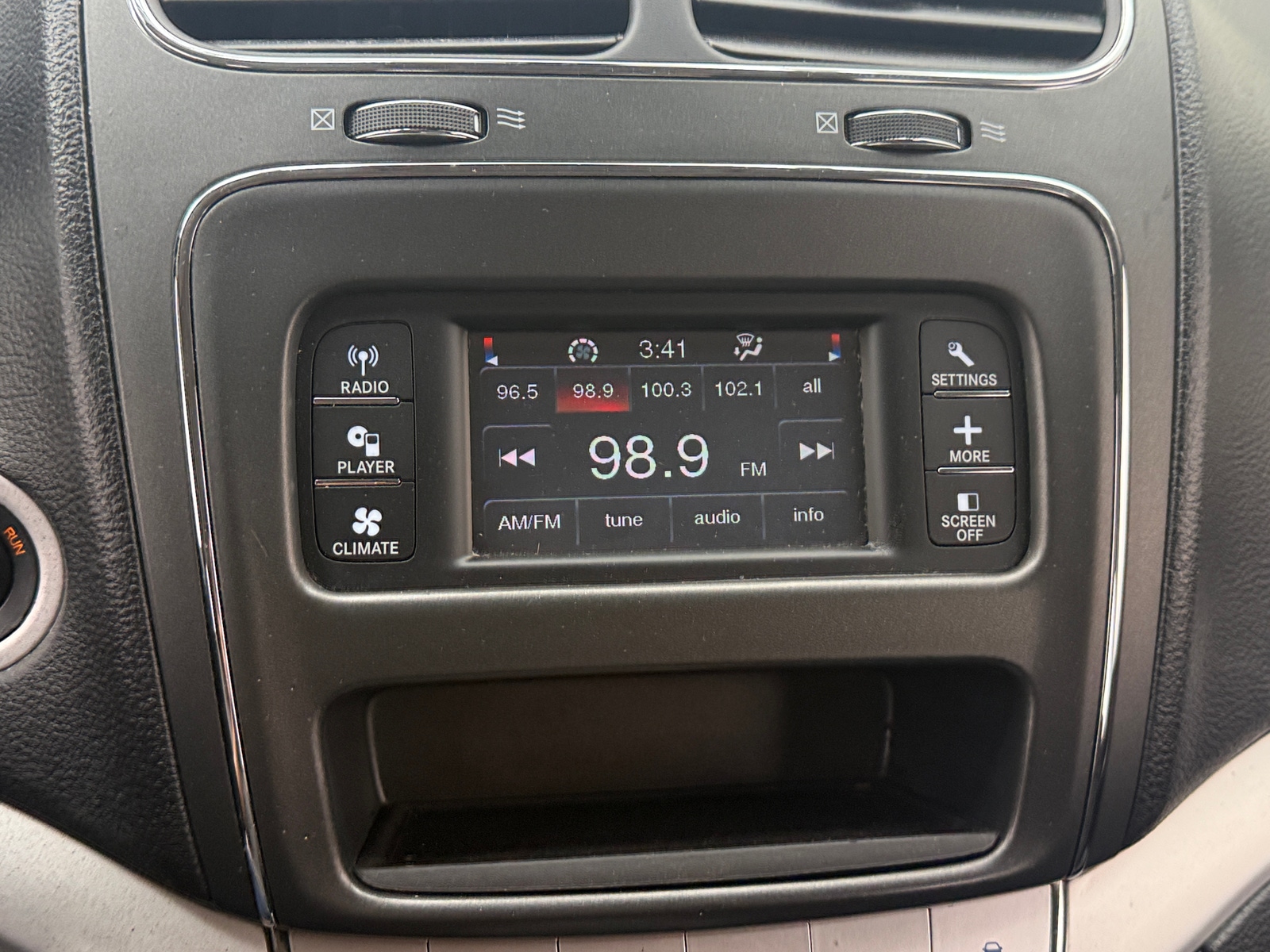 Thumbnail: 2019 Dodge Journey - 4