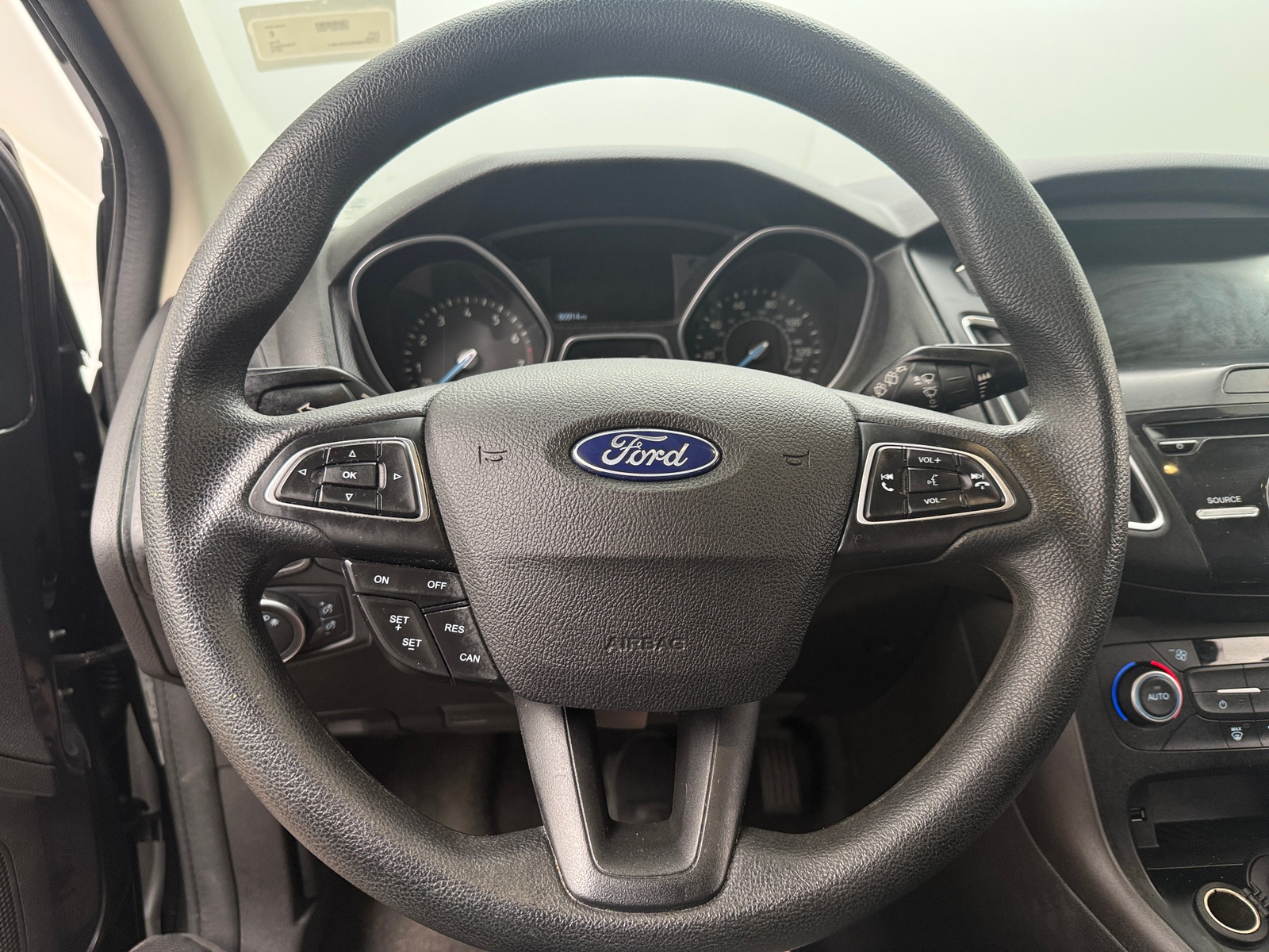 Thumbnail: 2018 Ford Focus - 5