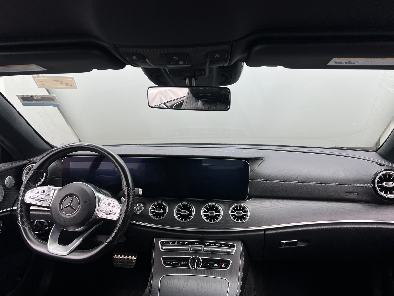 Thumbnail: 2019 Mercedes-Benz E-Class - 2