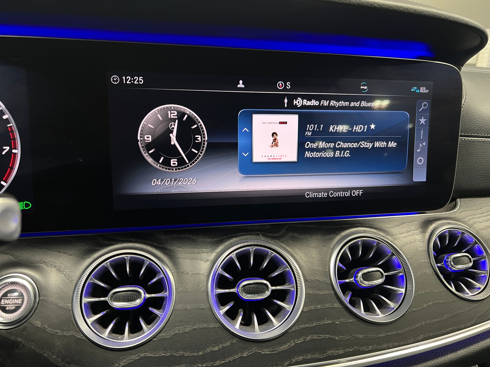 Thumbnail: 2019 Mercedes-Benz E-Class - 3