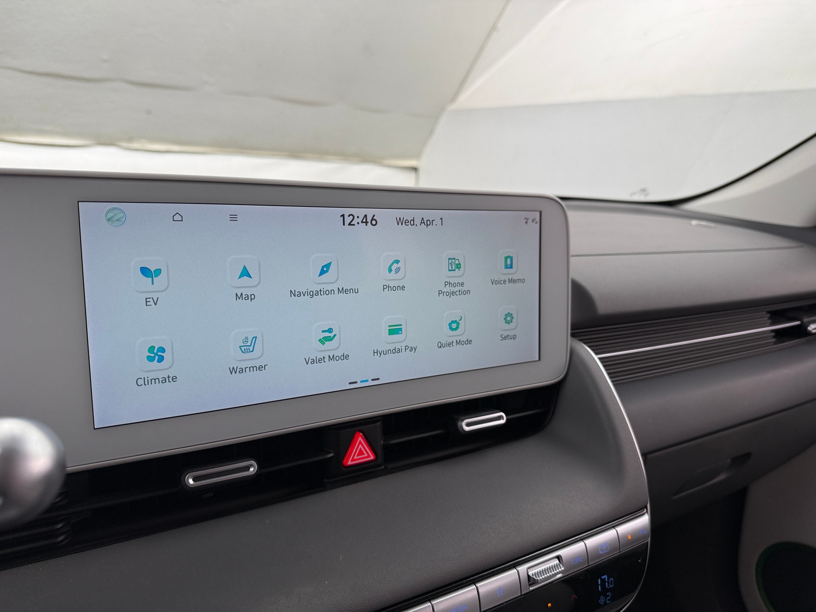 Thumbnail: 2023 Hyundai Ioniq 5 - 3