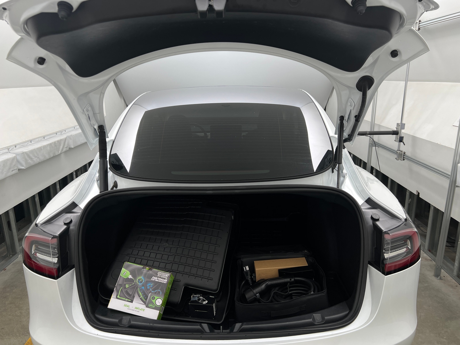 Thumbnail: 2023 Tesla Model 3 - 6