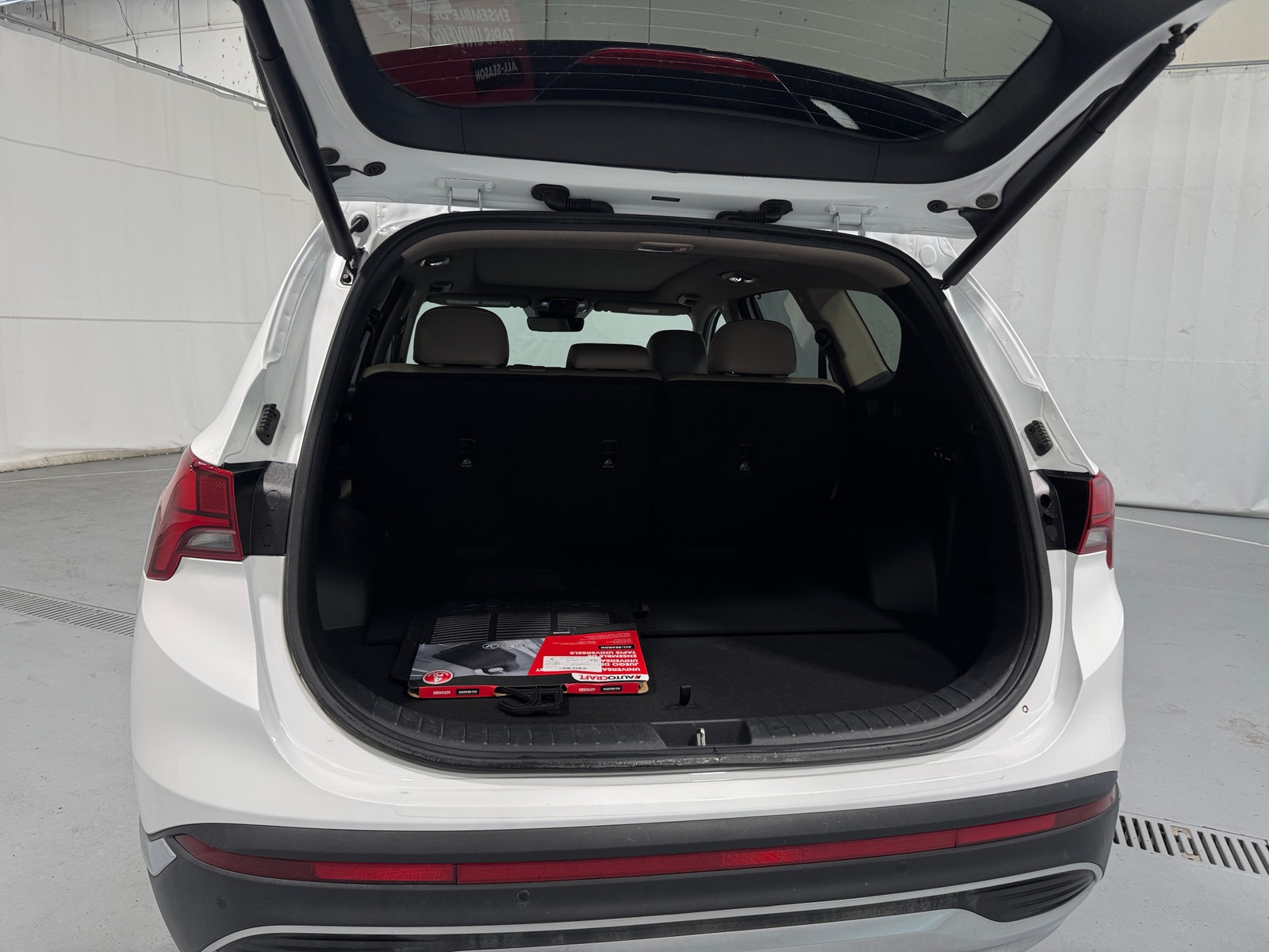 Thumbnail: 2023 Hyundai Santa Fe - 6