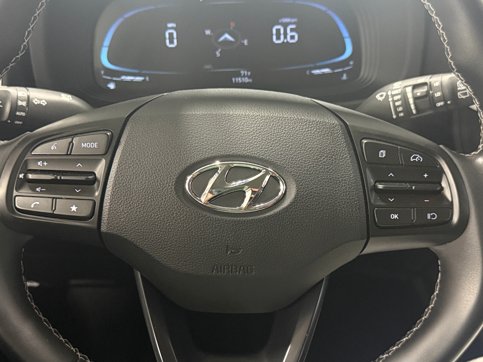 Thumbnail: 2024 Hyundai Venue - 5