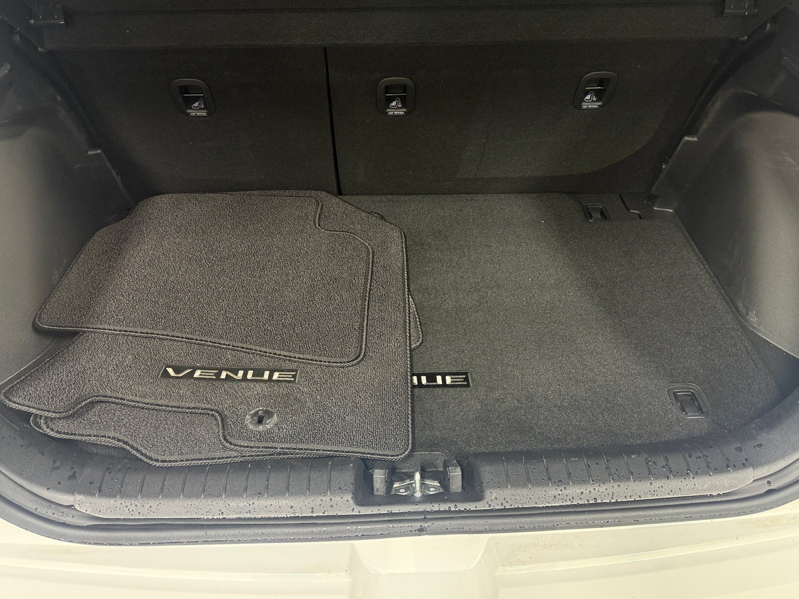 Thumbnail: 2024 Hyundai Venue - 7