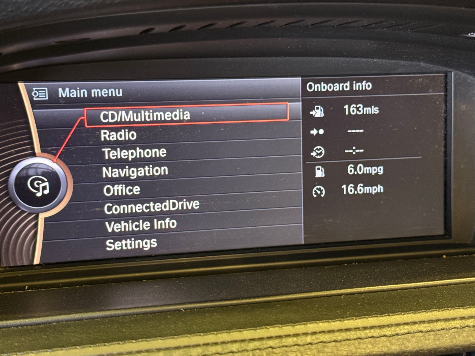 Thumbnail: 2013 BMW M3 - 3