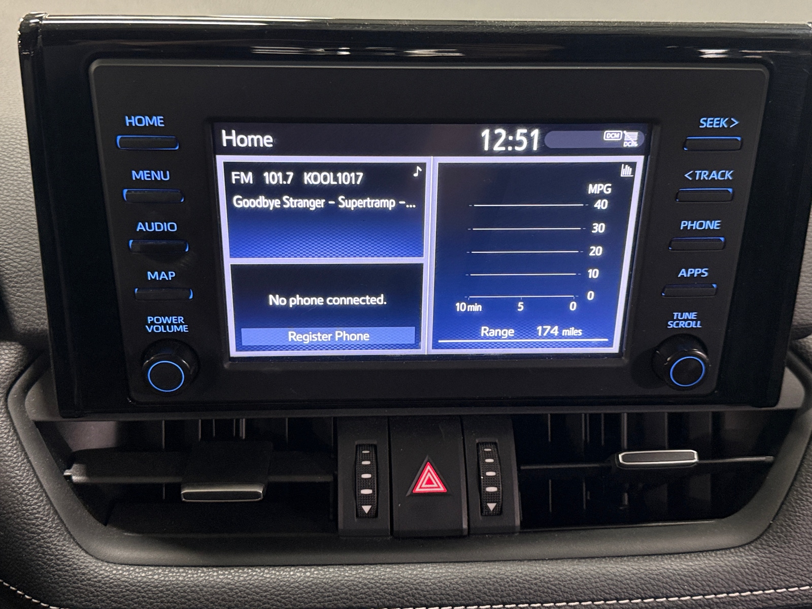 Thumbnail: 2019 Toyota RAV4 - 3