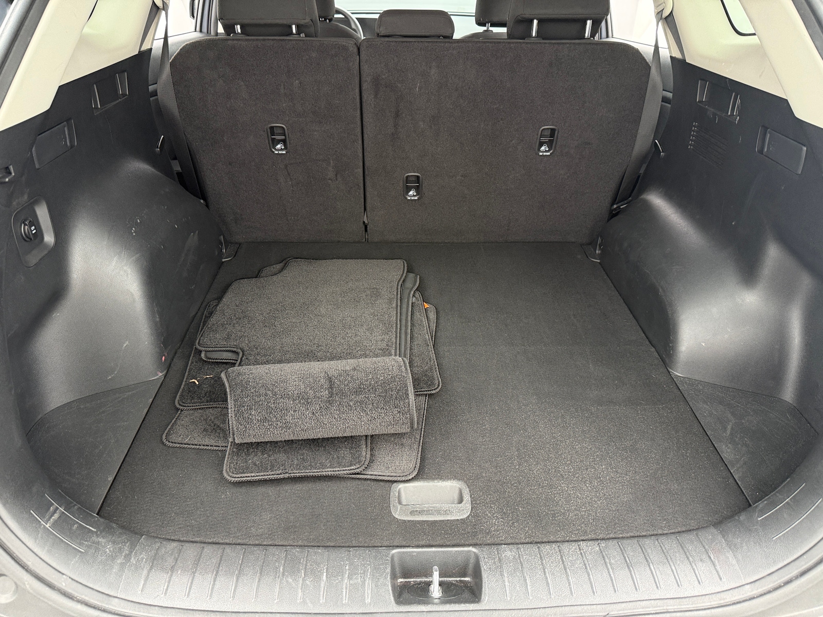 Thumbnail: 2025 Kia Sportage - 7