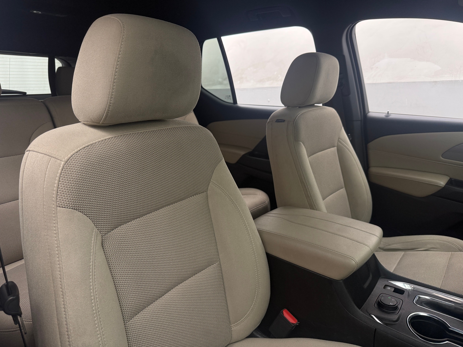 Thumbnail: 2023 Chevrolet Traverse - 2