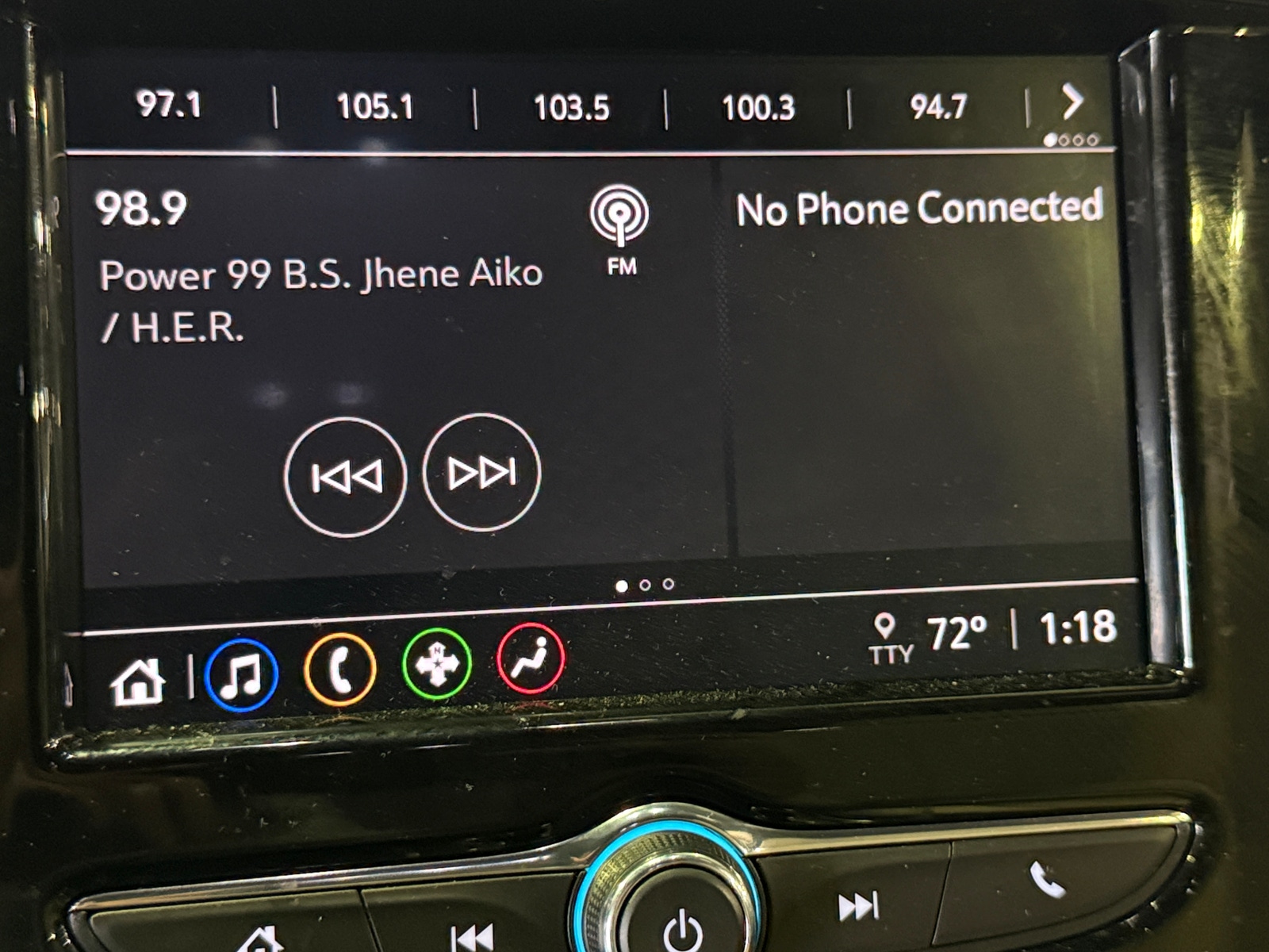 Thumbnail: 2023 Chevrolet Traverse - 4