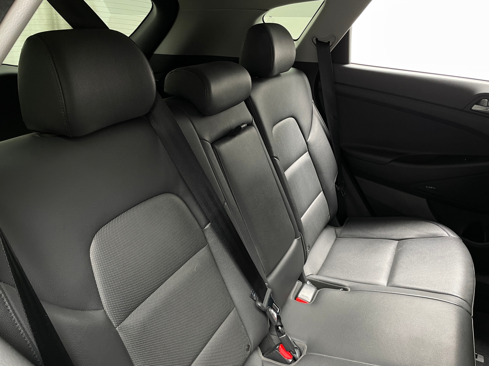 Thumbnail: 2017 Hyundai Tucson - 5