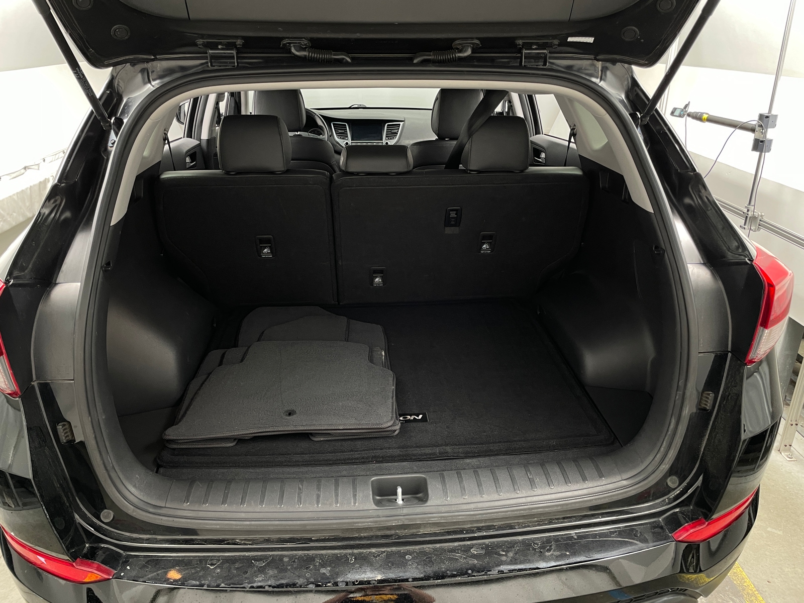 Thumbnail: 2017 Hyundai Tucson - 6