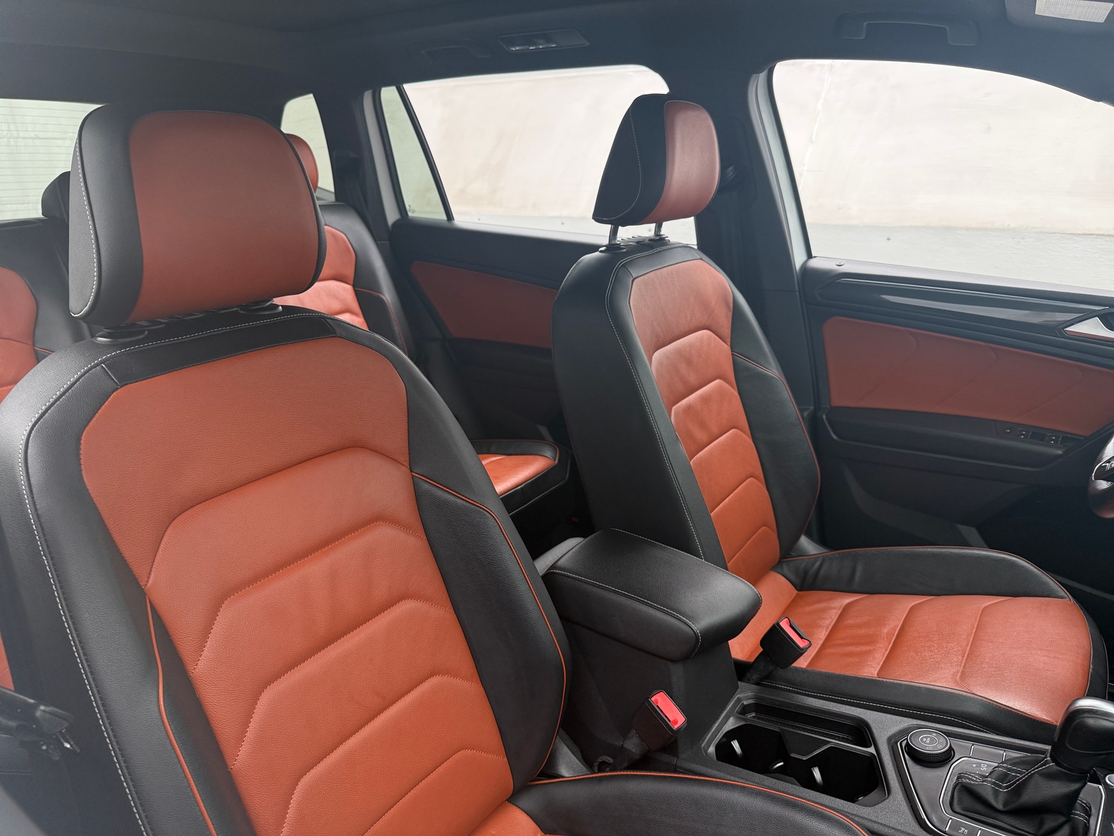 Thumbnail: 2021 Volkswagen Tiguan - 2