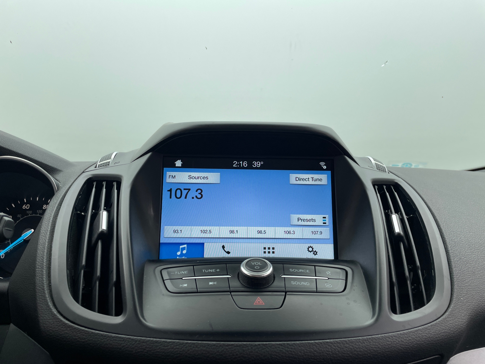 Thumbnail: 2019 Ford Escape - 4