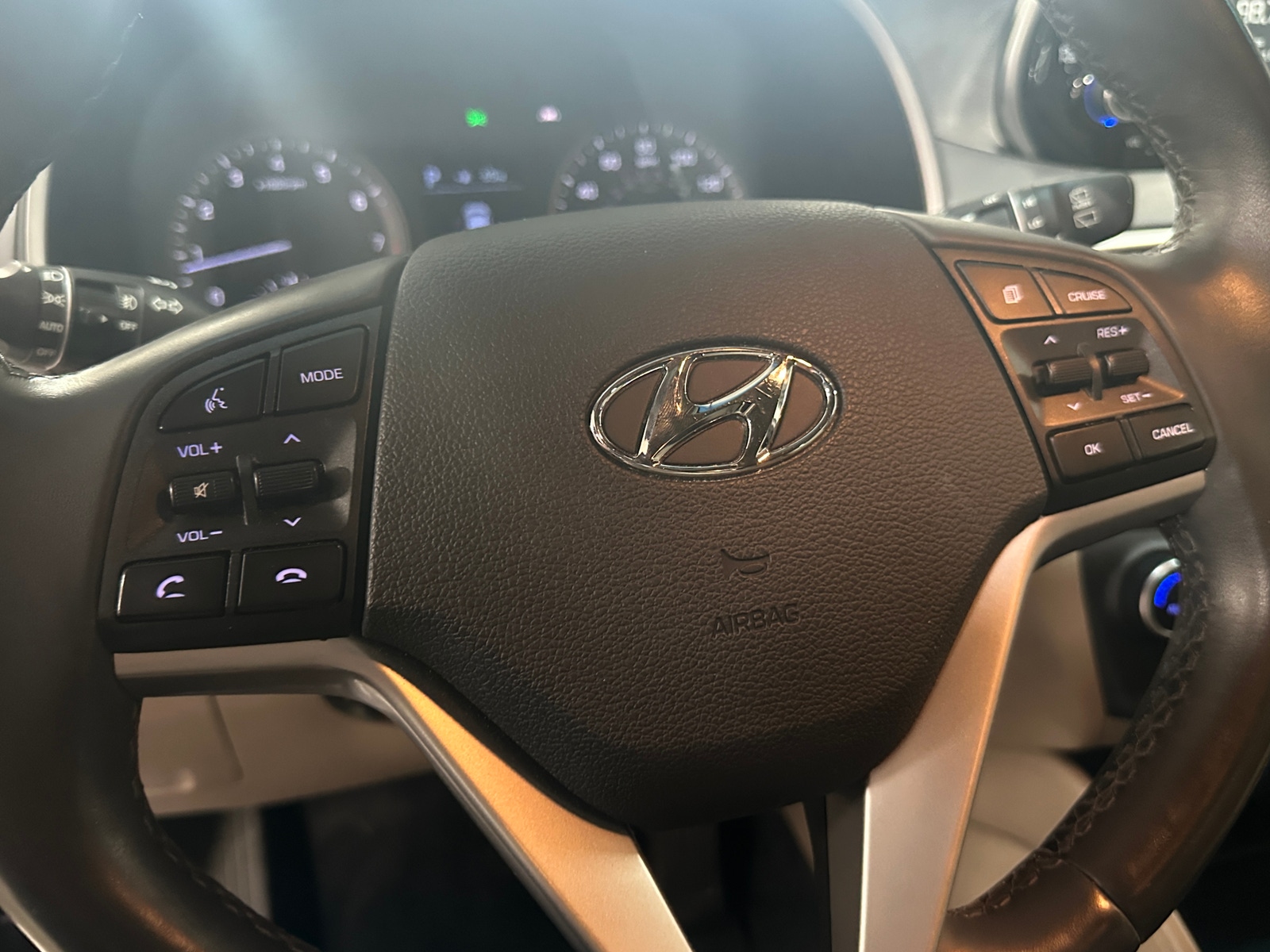 Thumbnail: 2021 Hyundai Tucson - 4