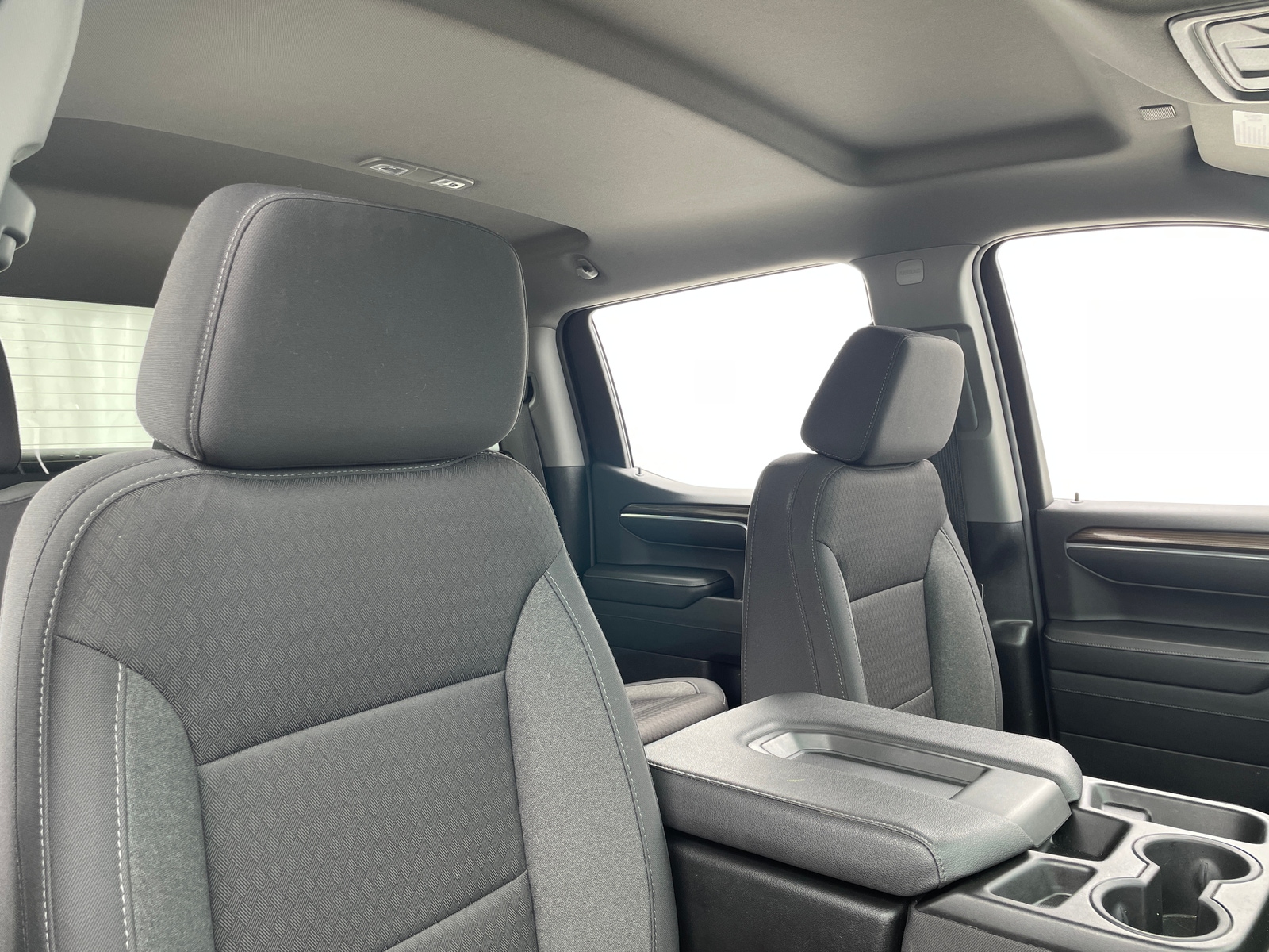 Thumbnail: 2024 Chevrolet Silverado 1500 - 2