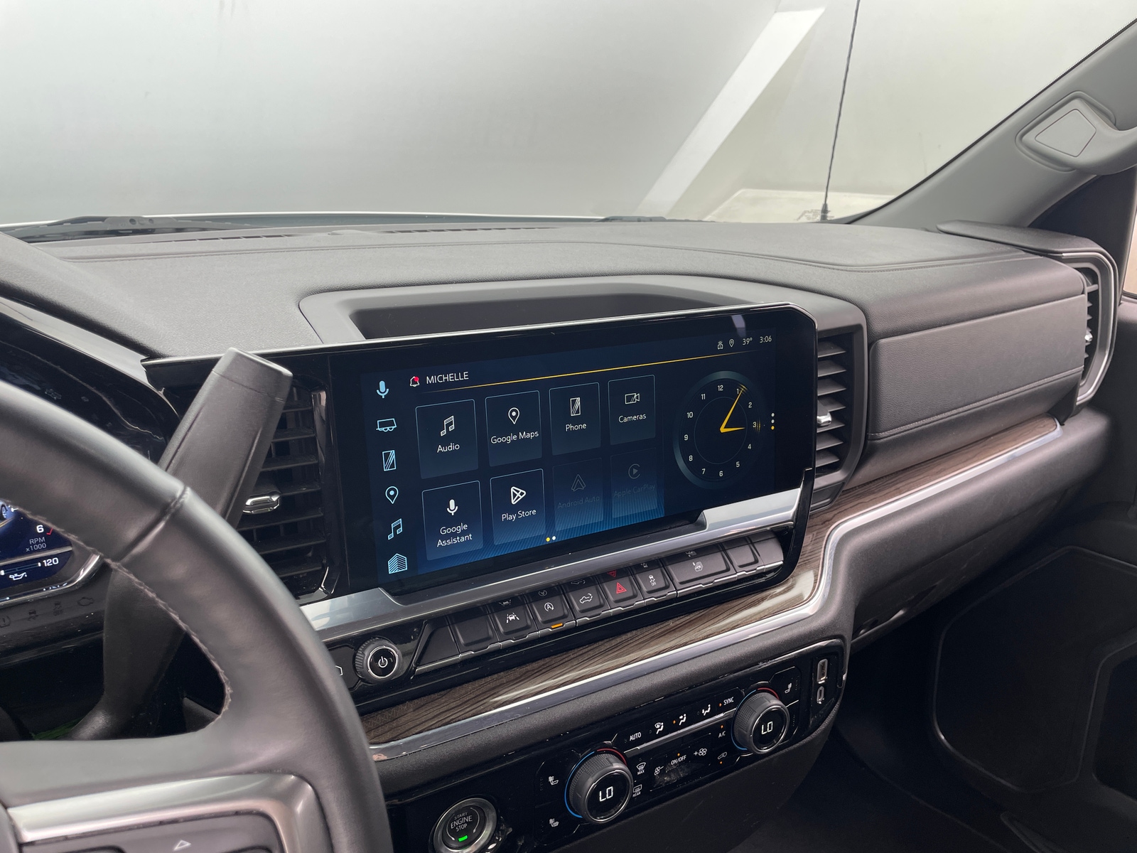 Thumbnail: 2024 Chevrolet Silverado 1500 - 4