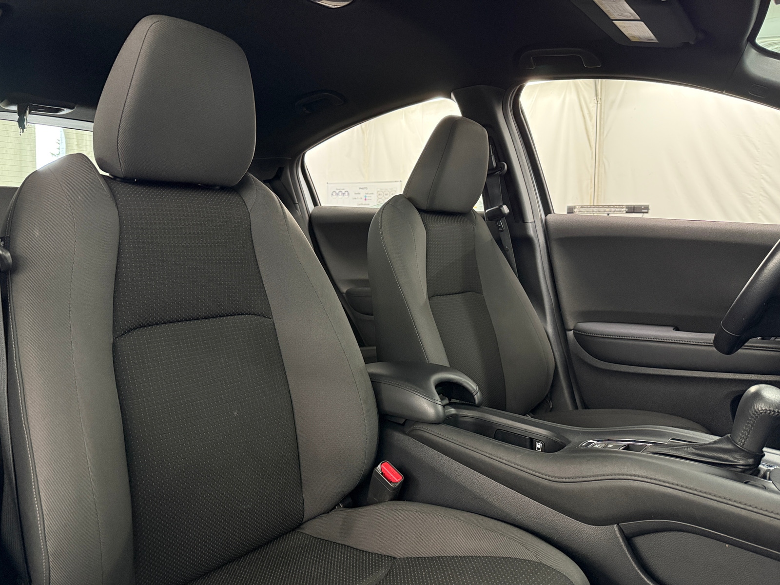 Thumbnail: 2019 Honda HR-V - 2