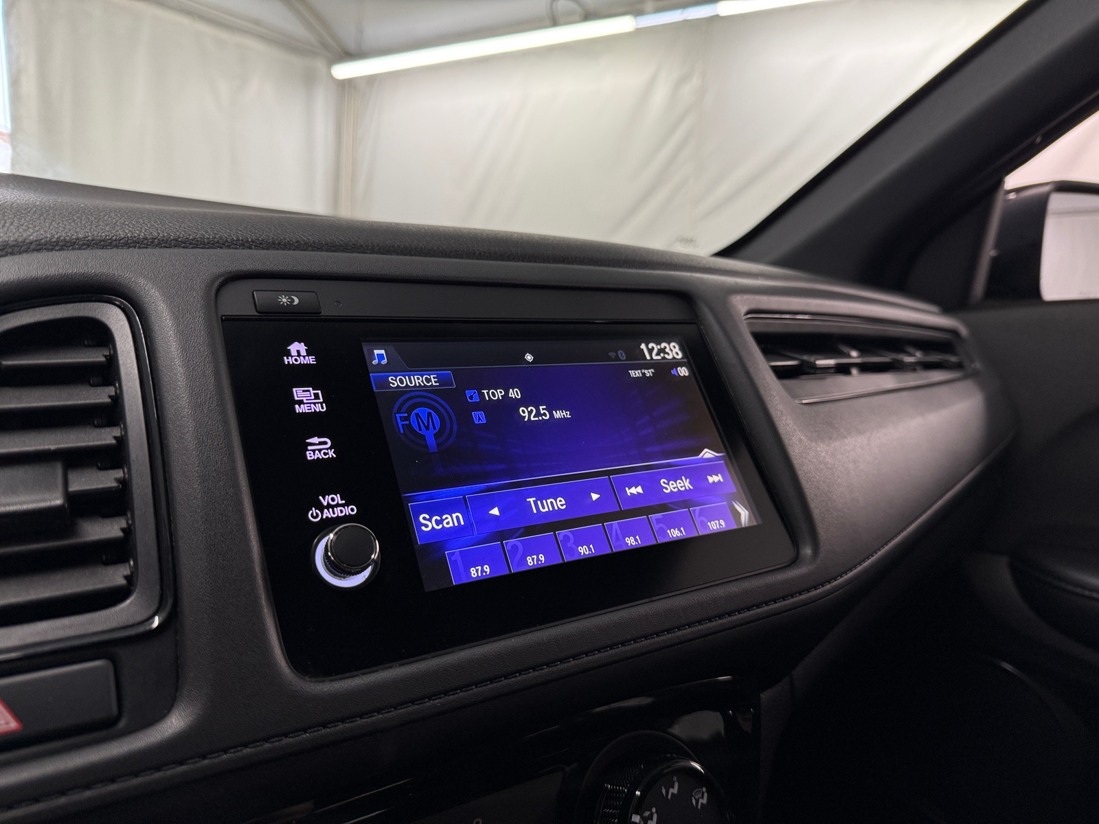 Thumbnail: 2019 Honda HR-V - 4