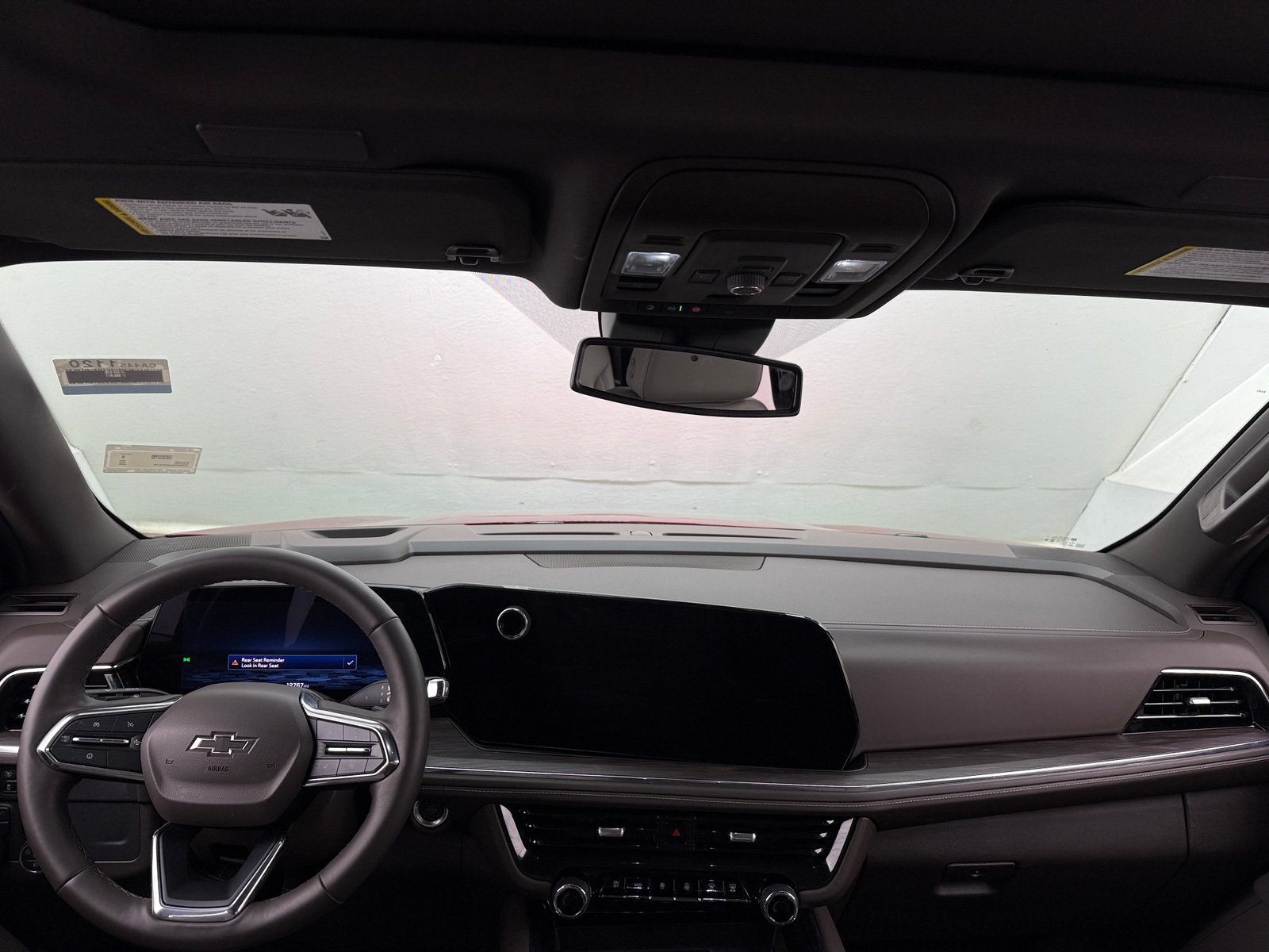 Thumbnail: 2025 Chevrolet Suburban - 2