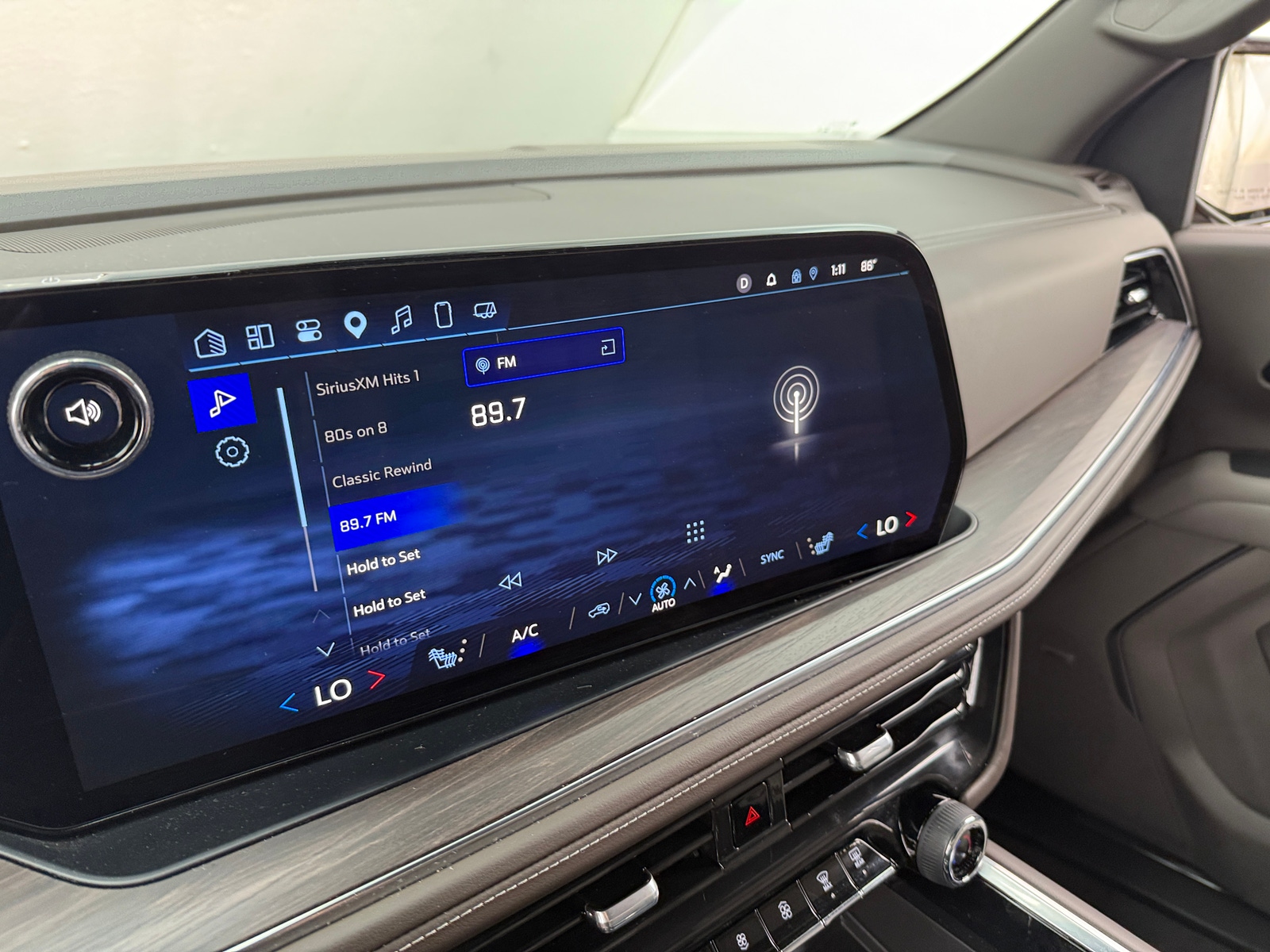 Thumbnail: 2025 Chevrolet Suburban - 3