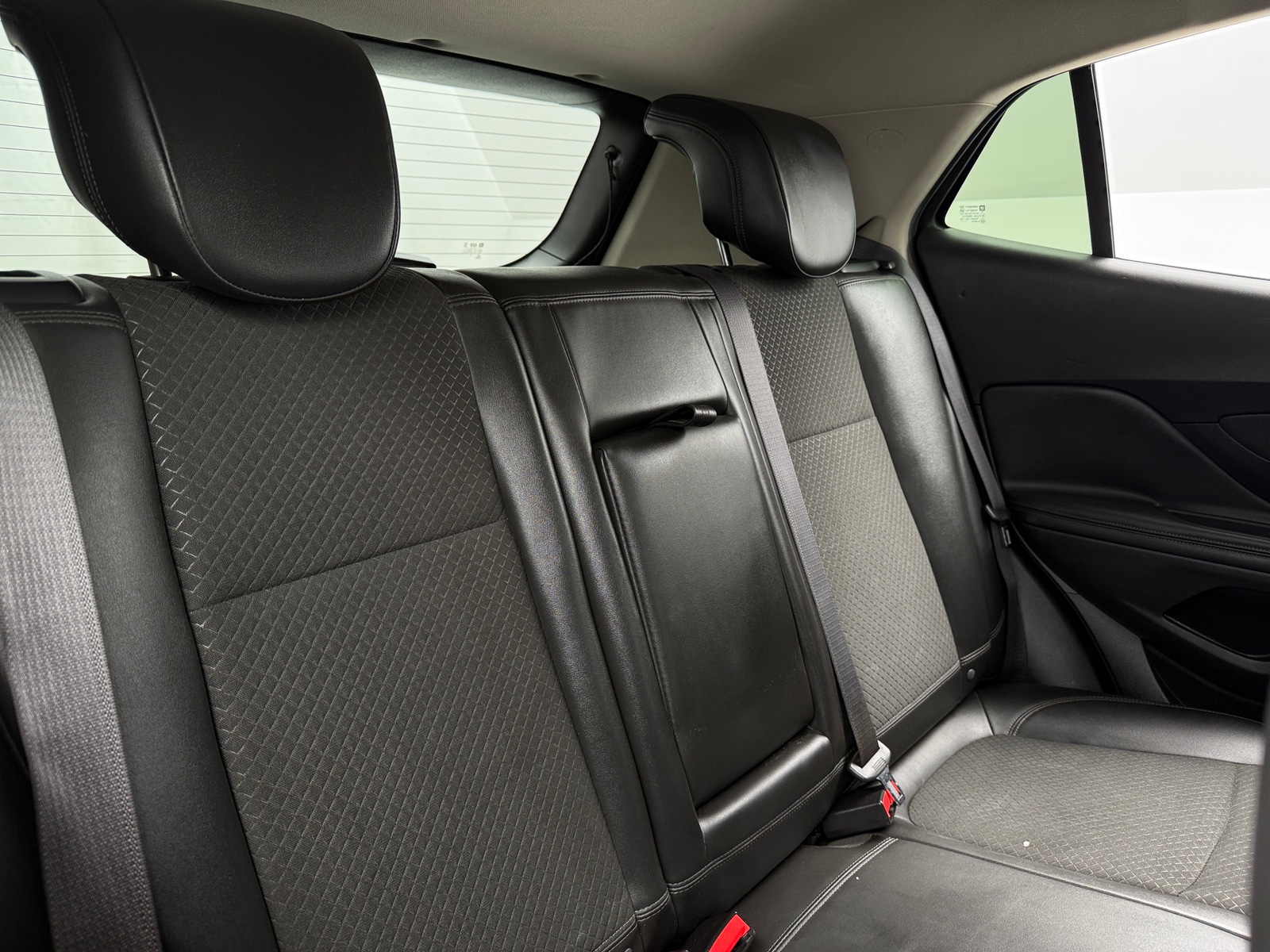 Thumbnail: 2018 Buick Encore - 6