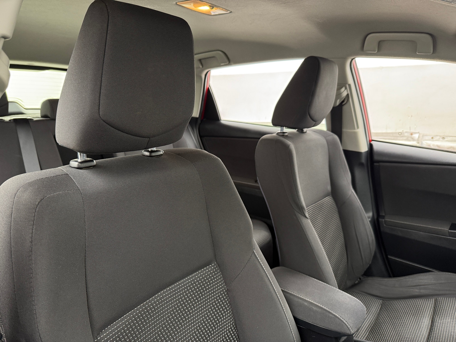 Thumbnail: 2017 Toyota Corolla iM - 2