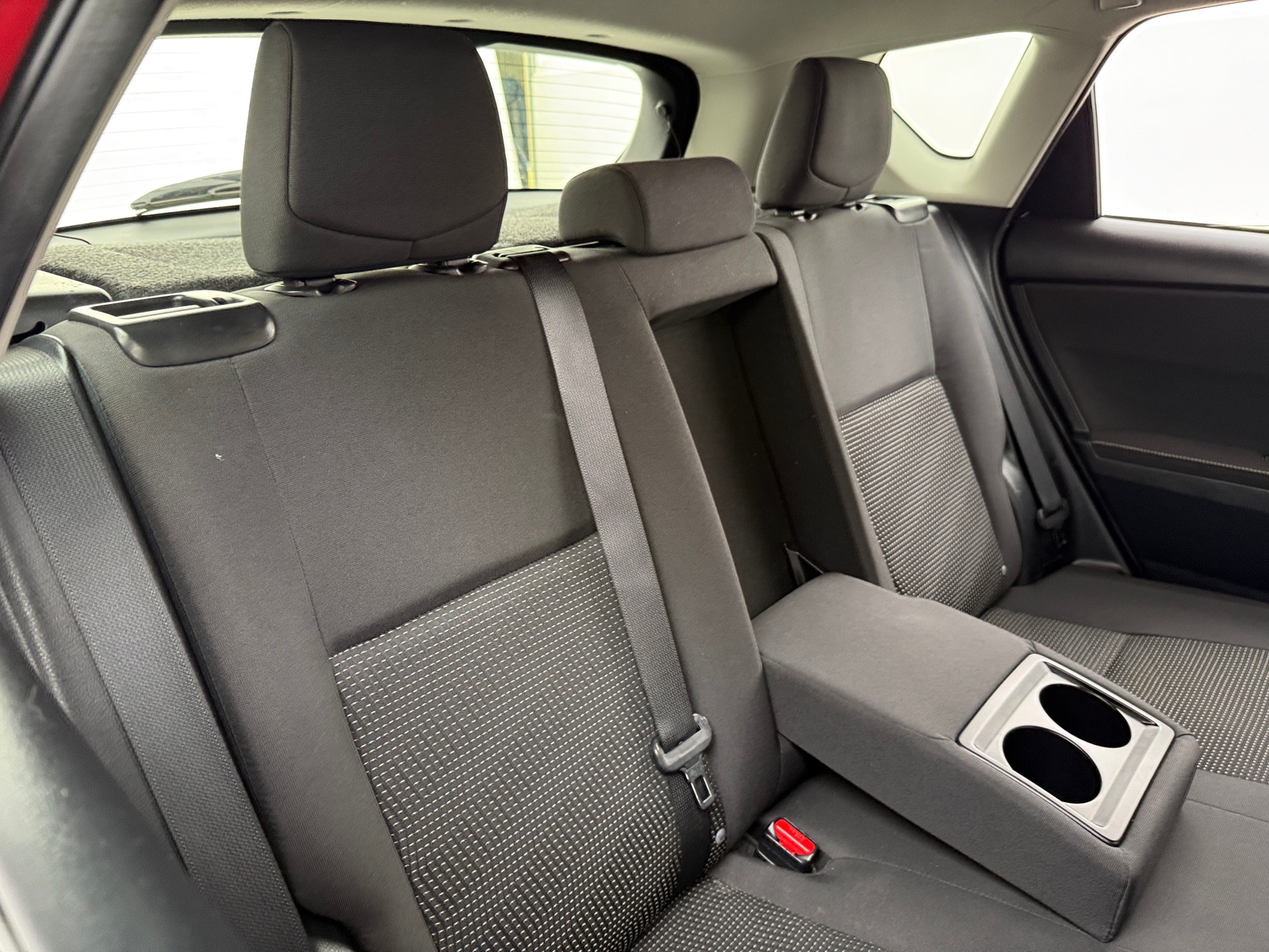 Thumbnail: 2017 Toyota Corolla iM - 6