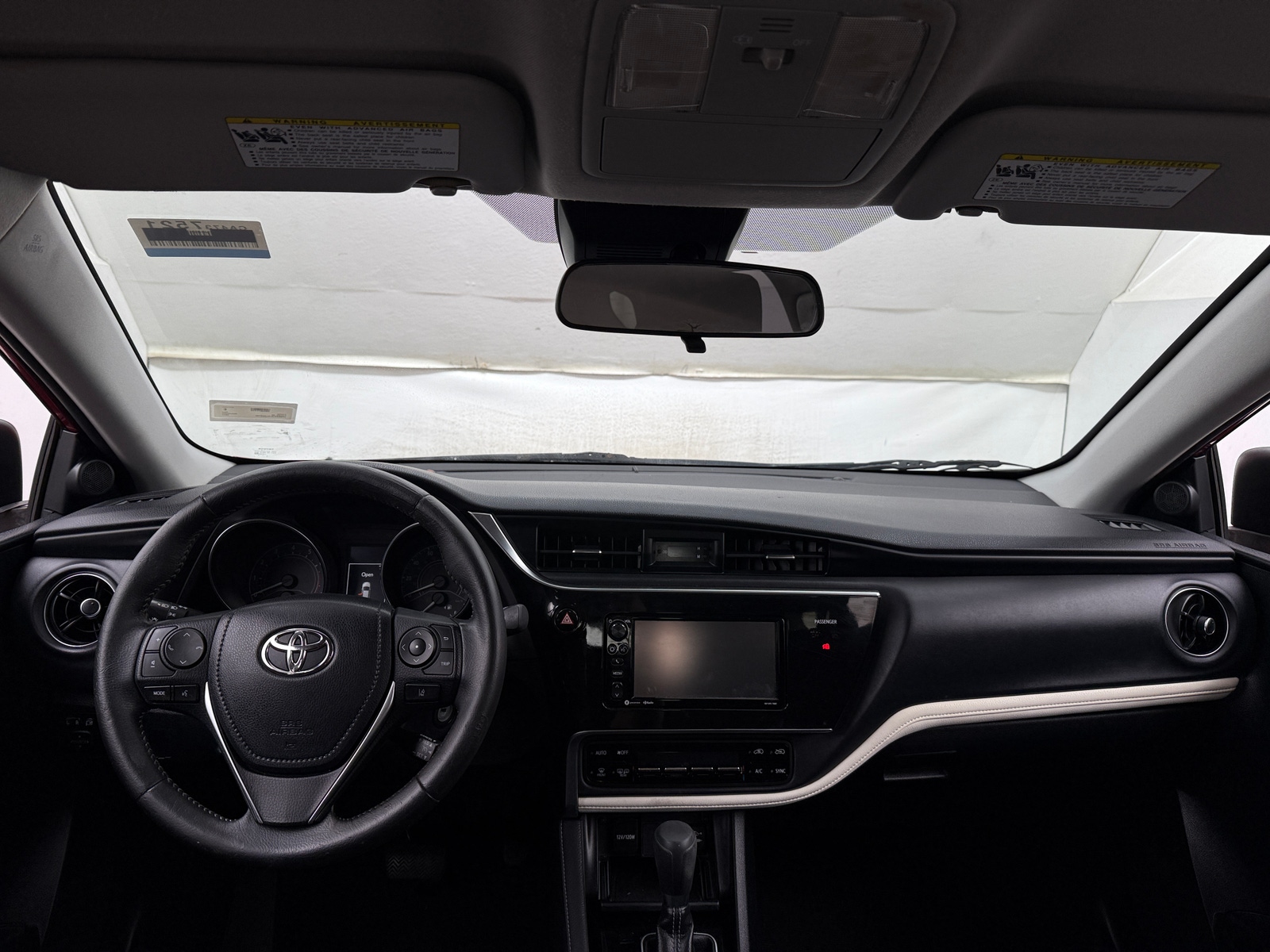 Thumbnail: 2017 Toyota Corolla iM - 3