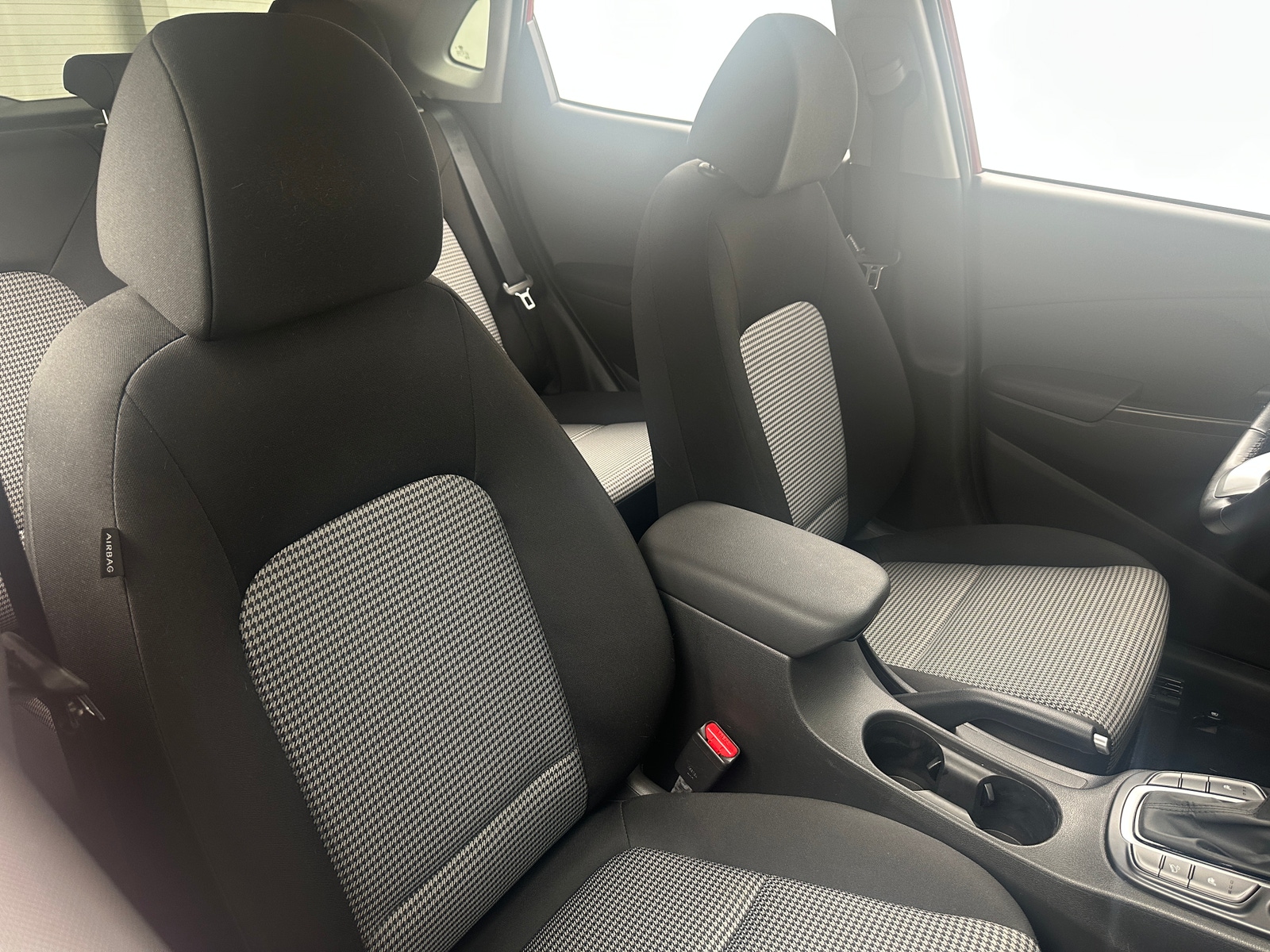 Thumbnail: 2020 Hyundai Kona - 2