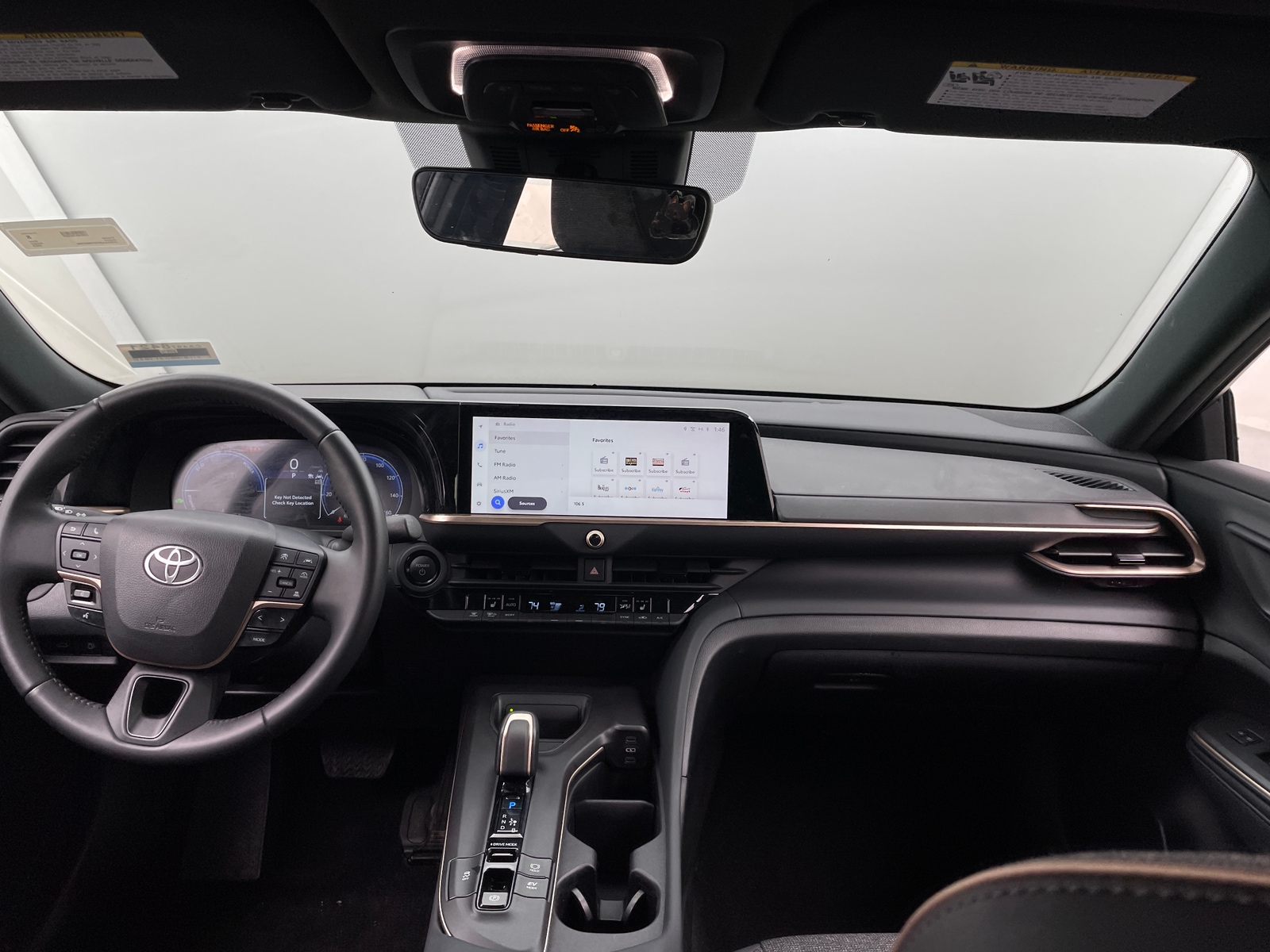 Thumbnail: 2023 Toyota Crown - 2