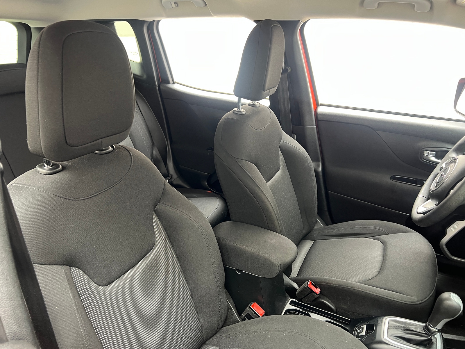 Thumbnail: 2018 Jeep Renegade - 2