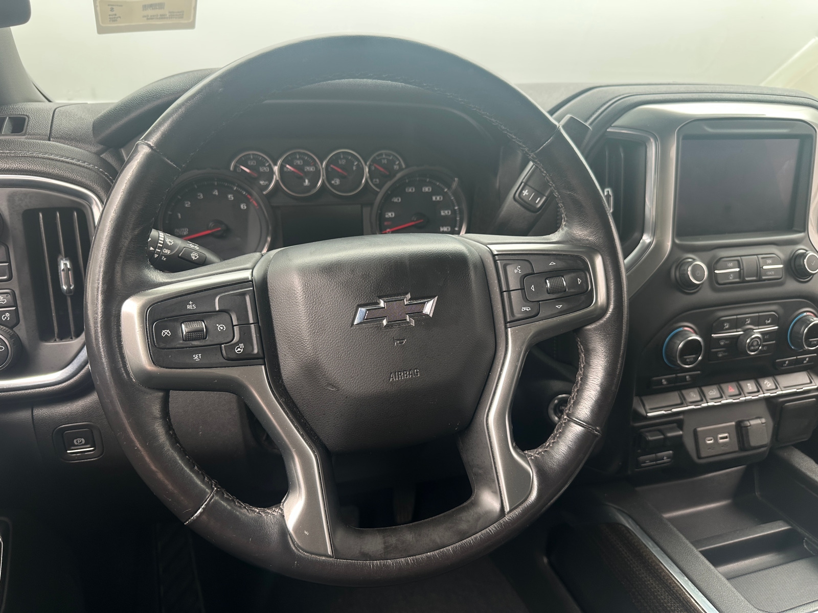 Thumbnail: 2021 Chevrolet Silverado 1500 - 5