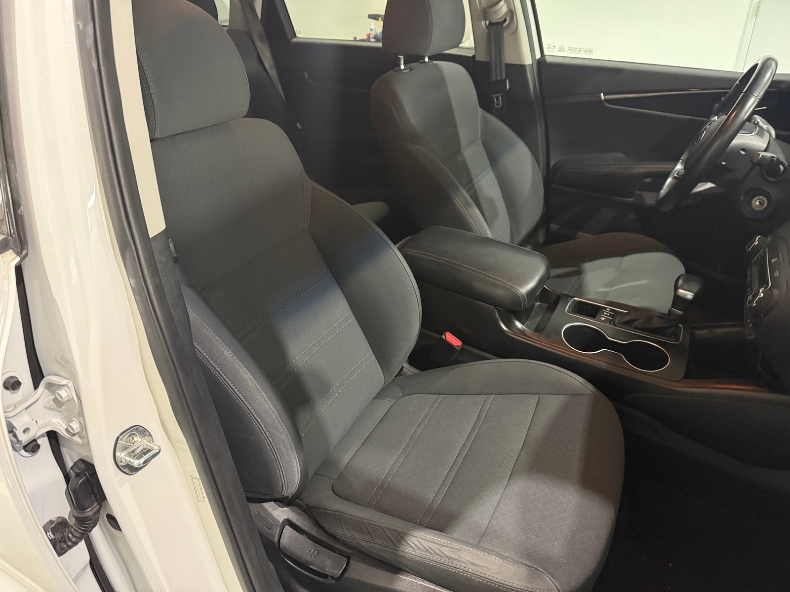 Thumbnail: 2019 Kia Sorento - 2