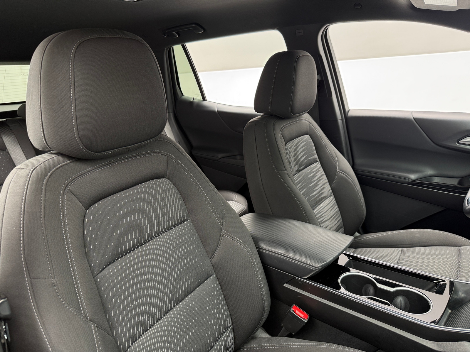 Thumbnail: 2025 Chevrolet Equinox - 2