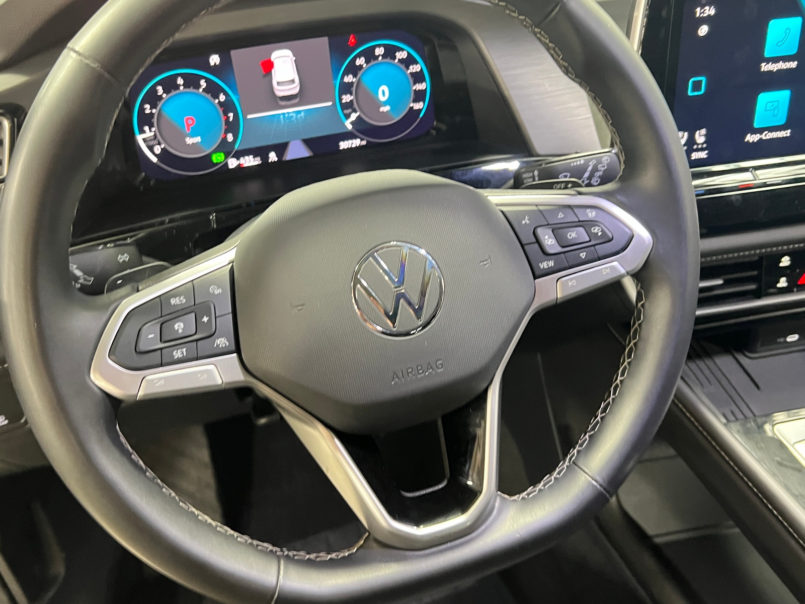 Thumbnail: 2025 Volkswagen Atlas - 4