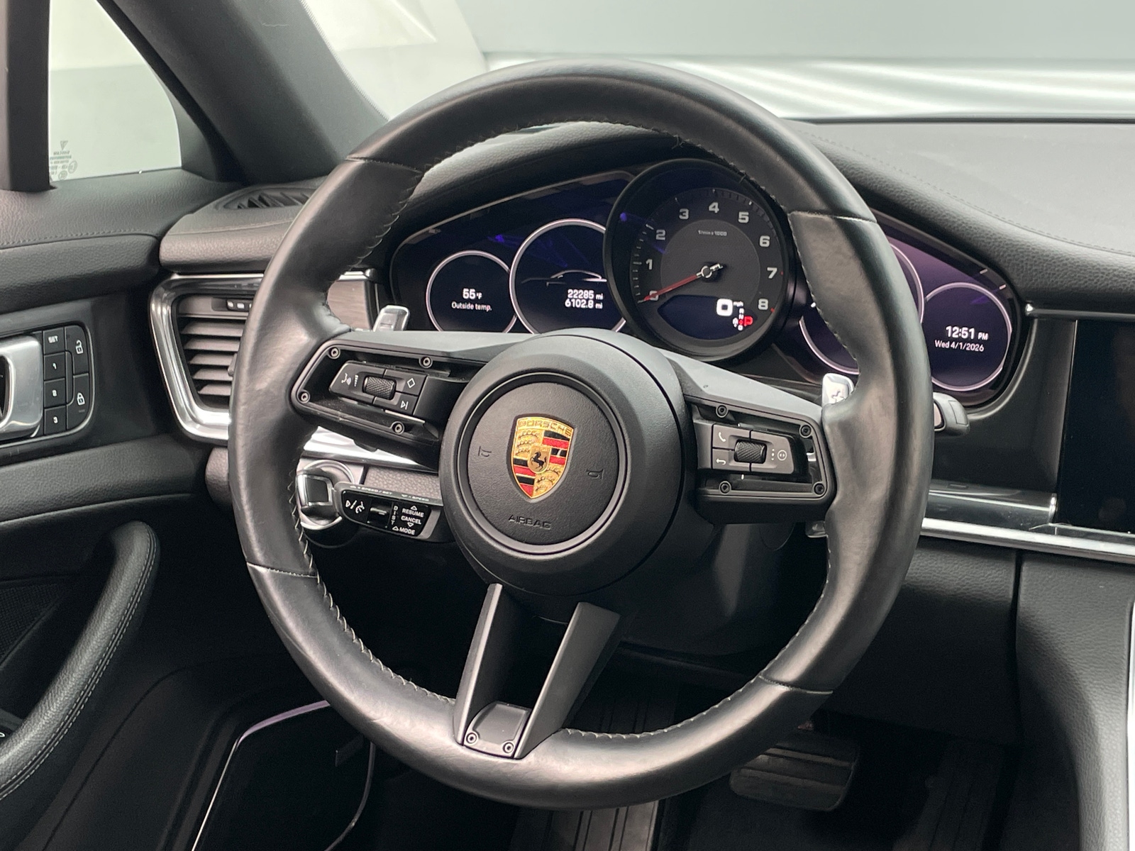 Thumbnail: 2023 Porsche Panamera - 4