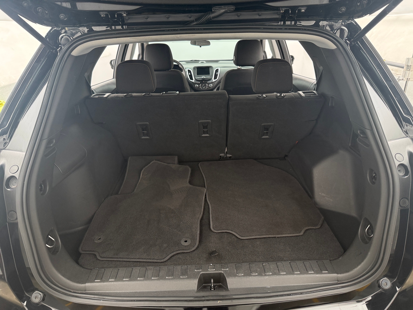 Thumbnail: 2021 Chevrolet Equinox - 7