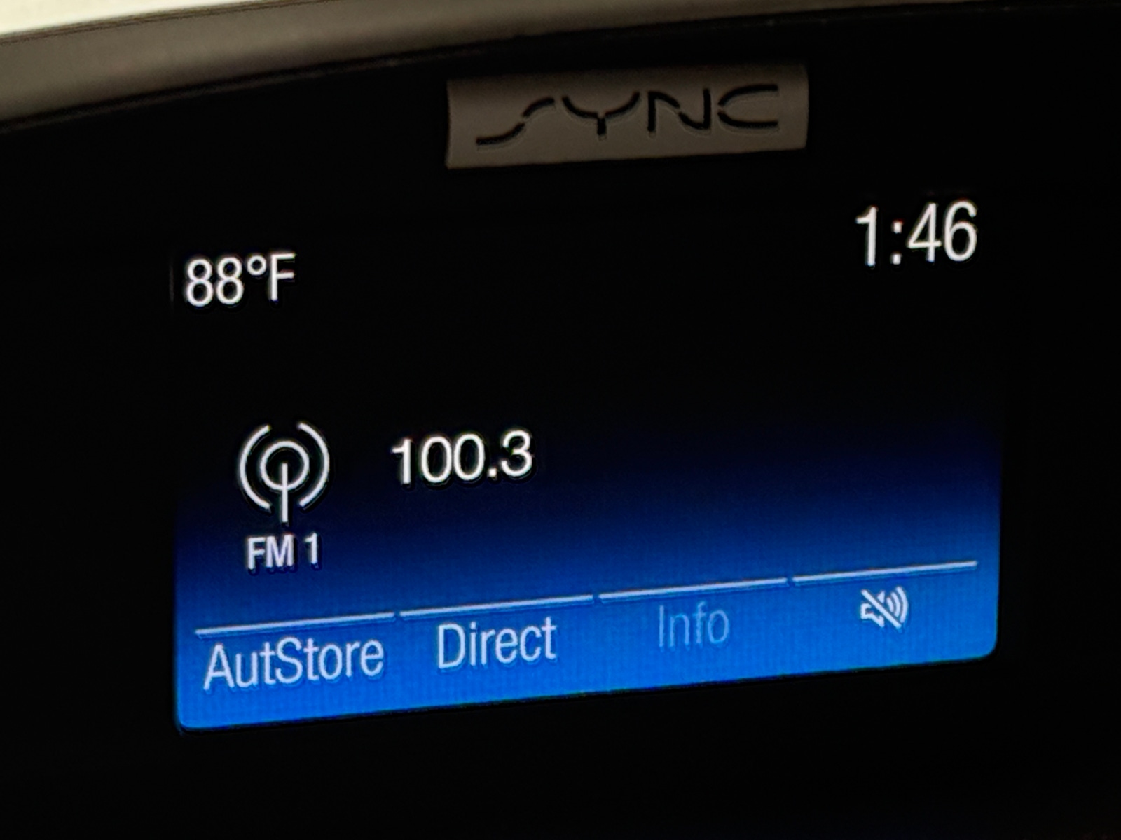 Thumbnail: 2017 Ford Escape - 4