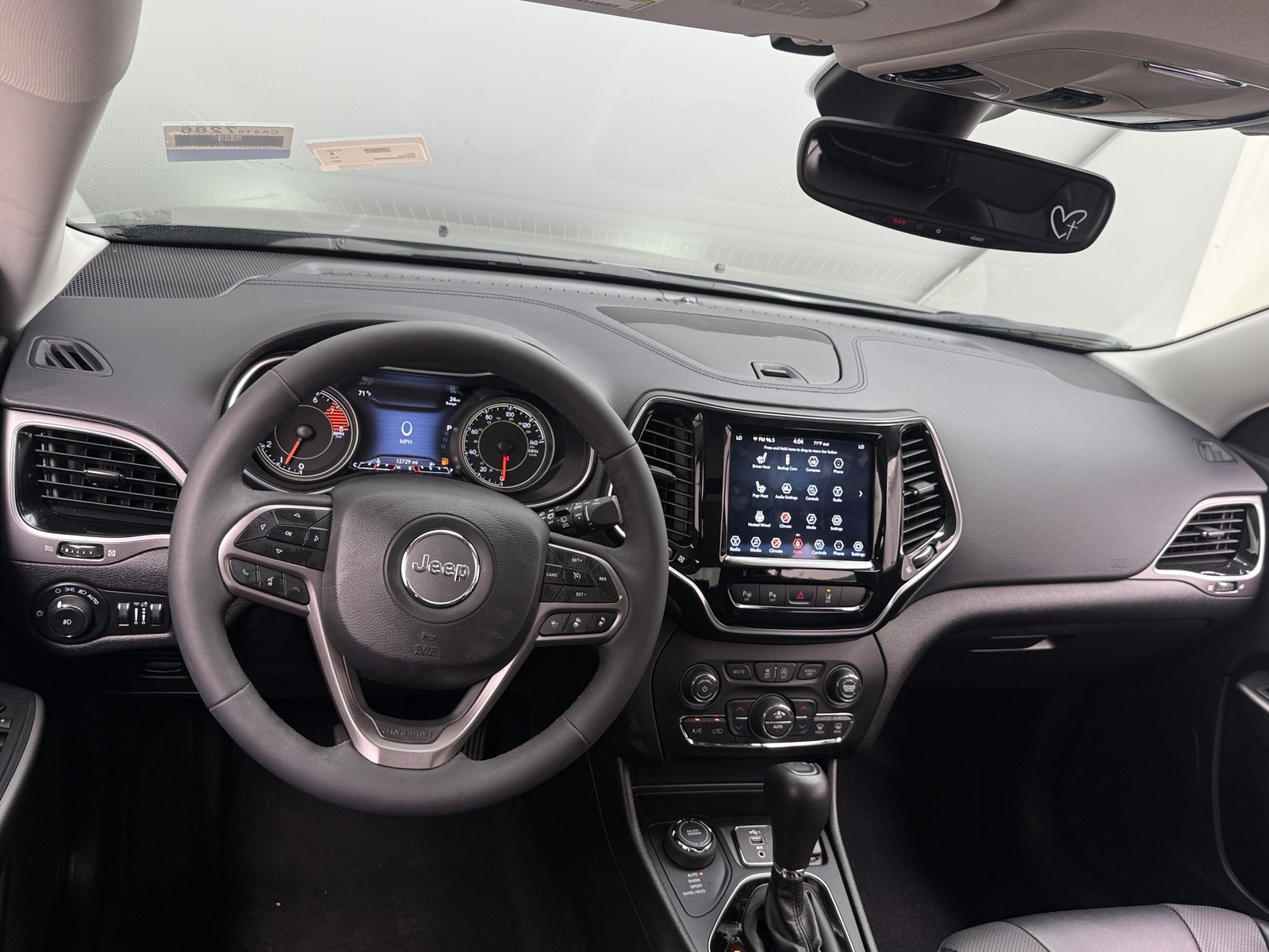 Thumbnail: 2022 Jeep Cherokee - 2