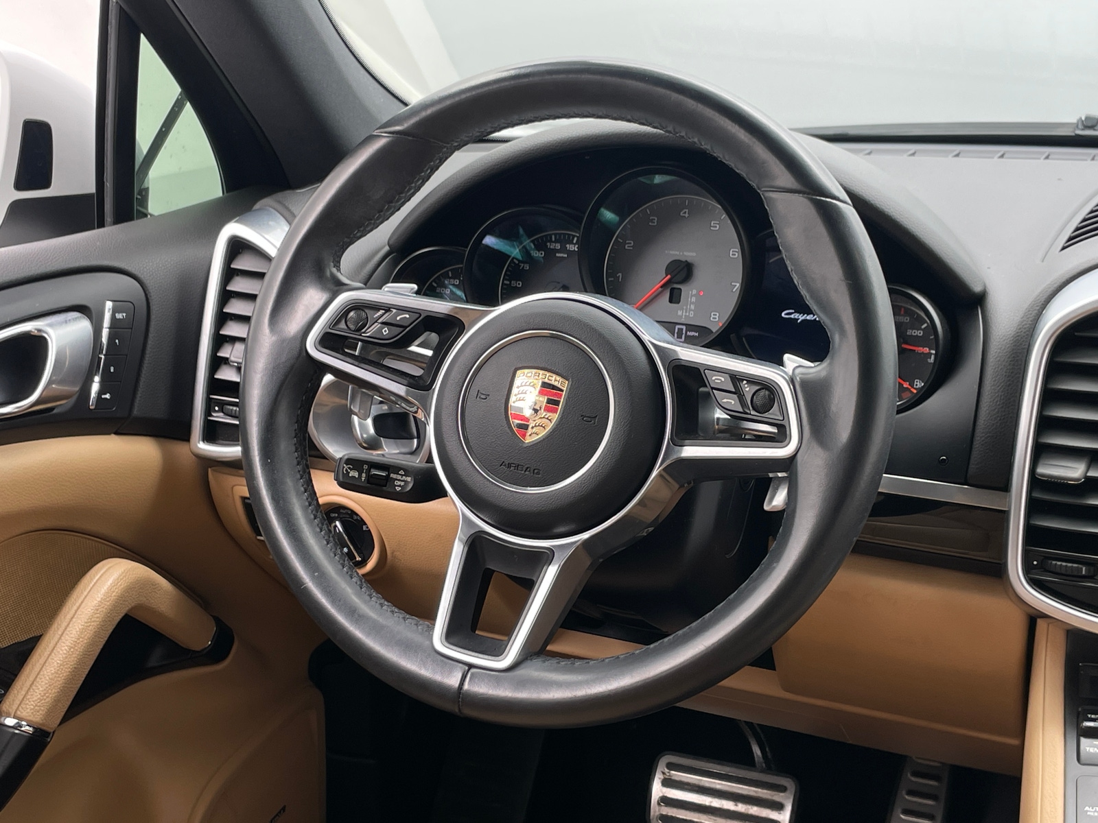 Thumbnail: 2017 Porsche Cayenne - 4