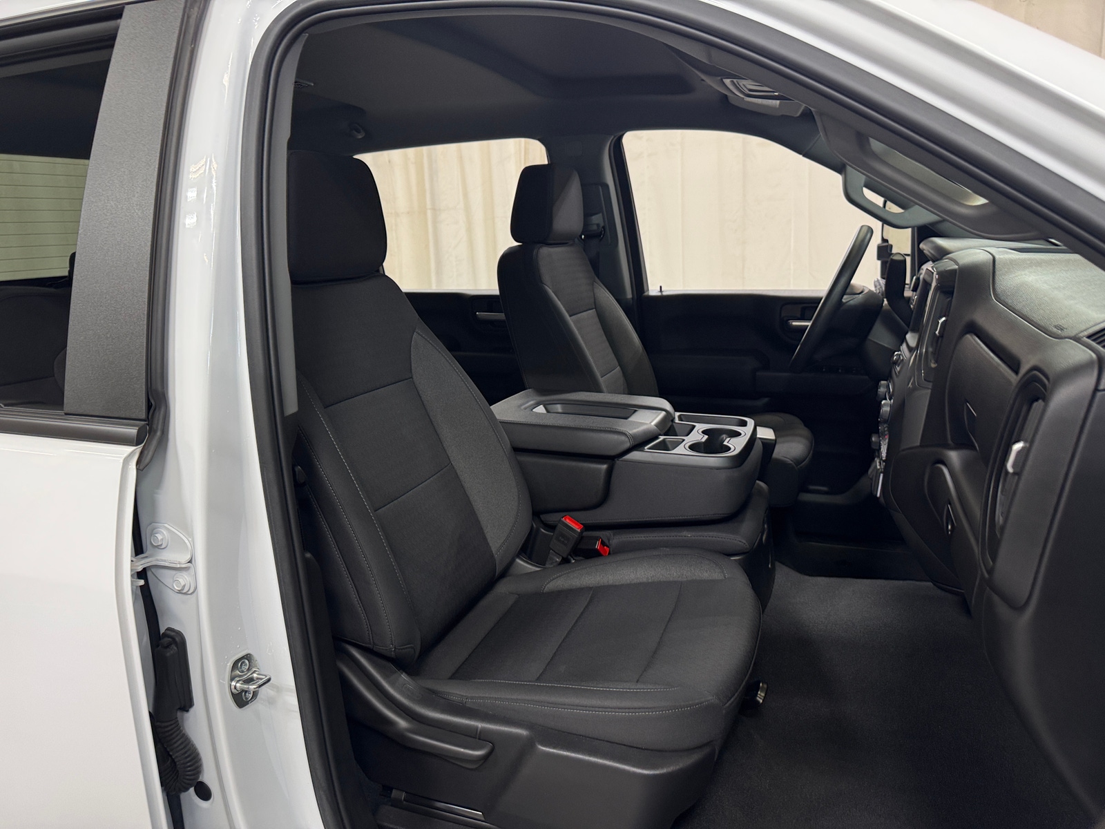 Thumbnail: 2025 Chevrolet Silverado 2500 - 2